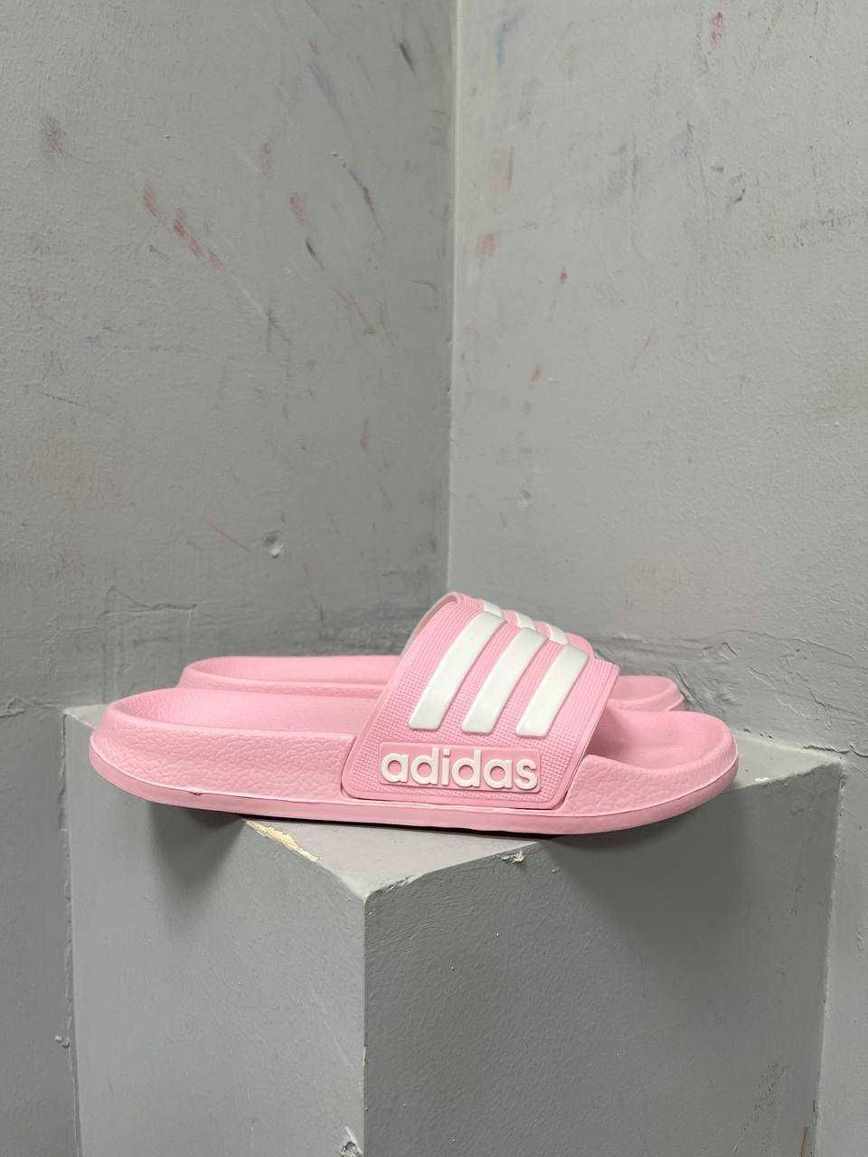 Жіночі шльопанці Adidas Slides Pink