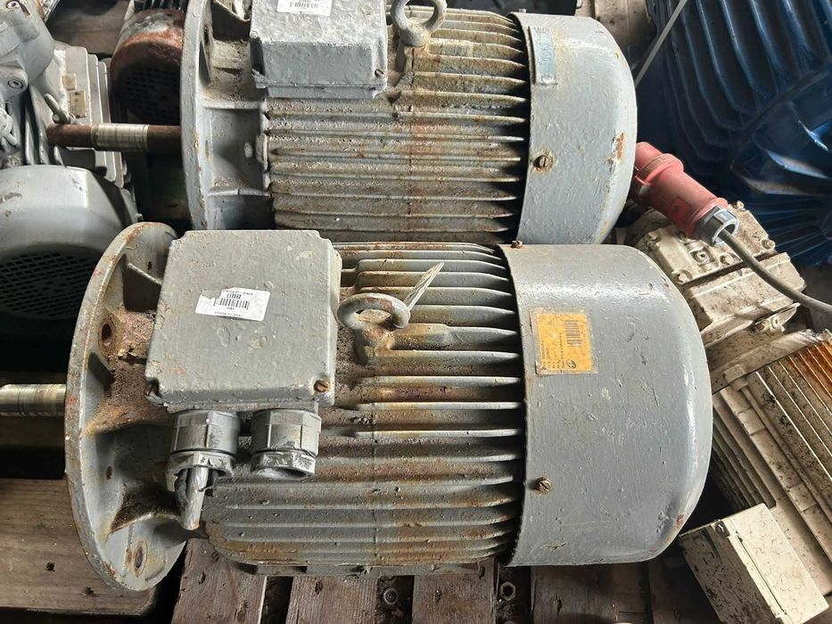 Silnik 11 kW 2930 r/min