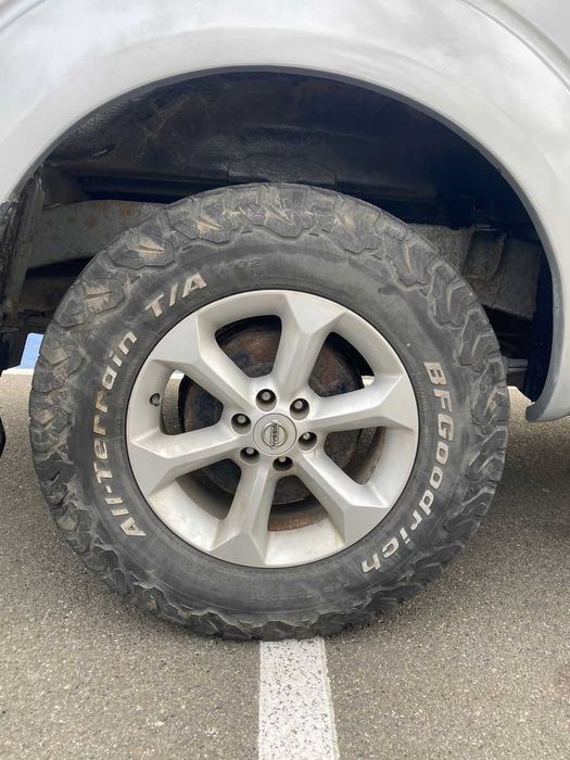 Nissan Navara • 2.5 Diesel • Повний привід • Свіжепригнана