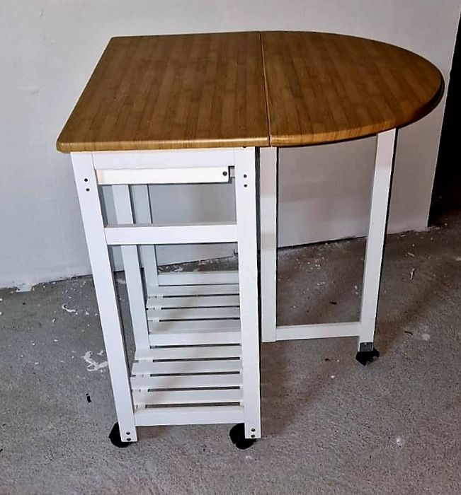 Mesa/Carrinho de apoio