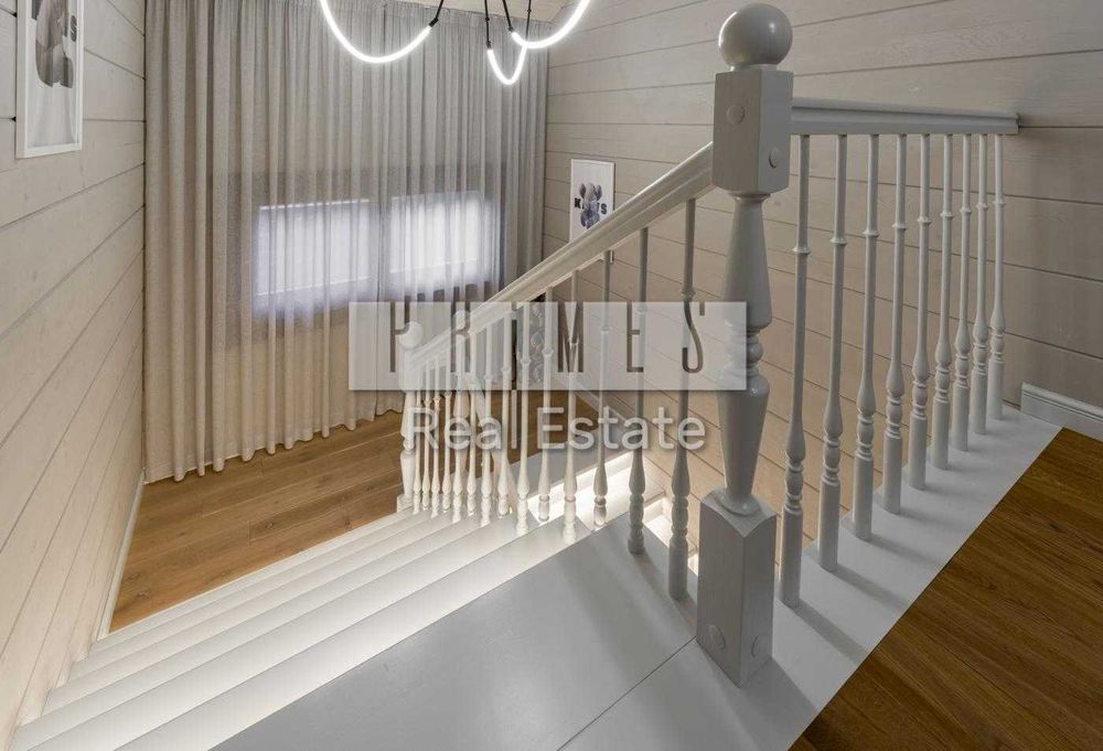 Продажа дома в Киев (377 м²) сосновий лес Конча-Заспа Мриги