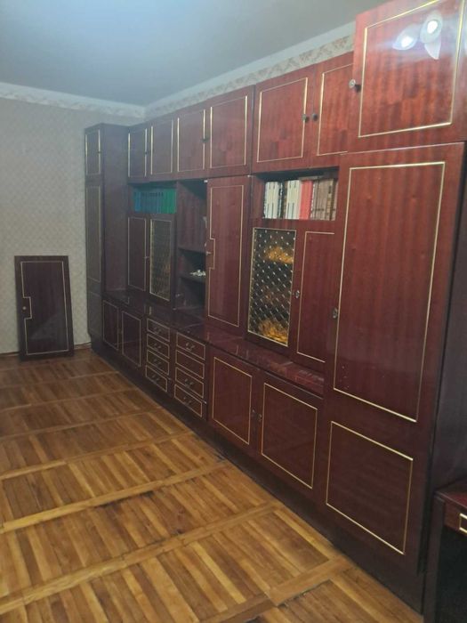 Сдам комнату в квартире. Пр.Поля, ост. Ульянова. Бомбоубежище.