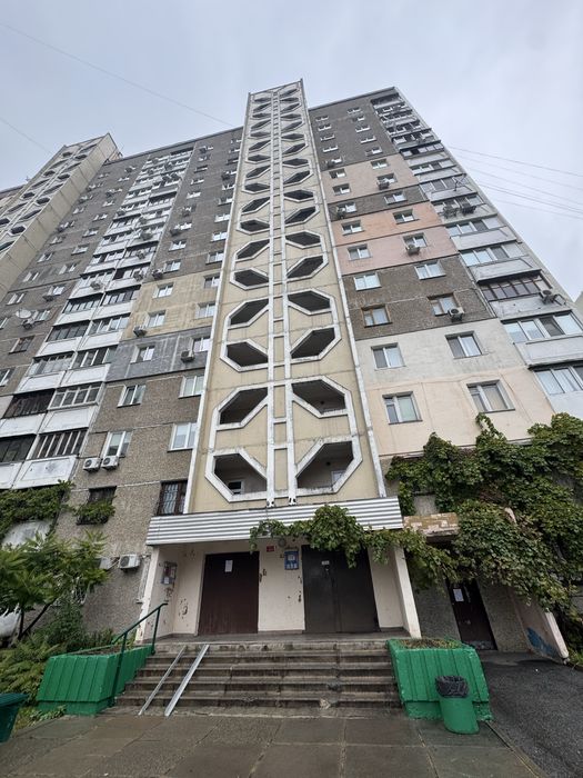 Продаж 2х кімнатної квартири Без %, Урлівська 3 Осокорки Позняки