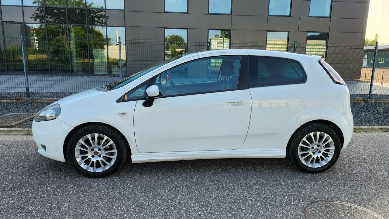 Fiat Grande Punto 1.3 Multijet 2009r 153tys km Szyberdach Panorama