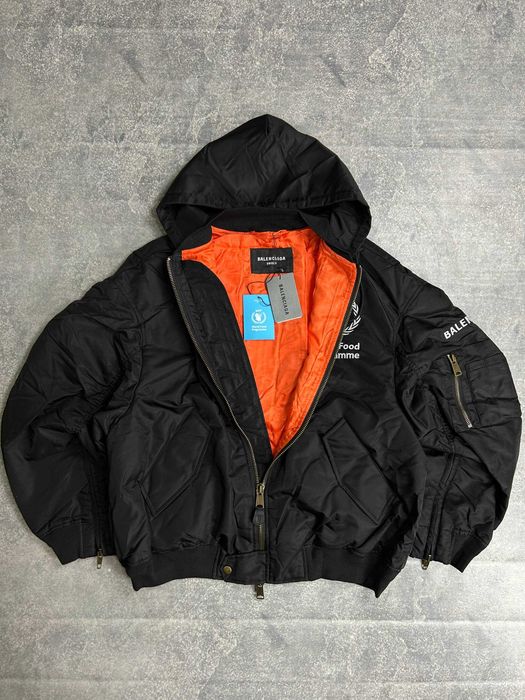 Бомбер BALENCIAGA чорна куртка черная курточка opium black WFP archive