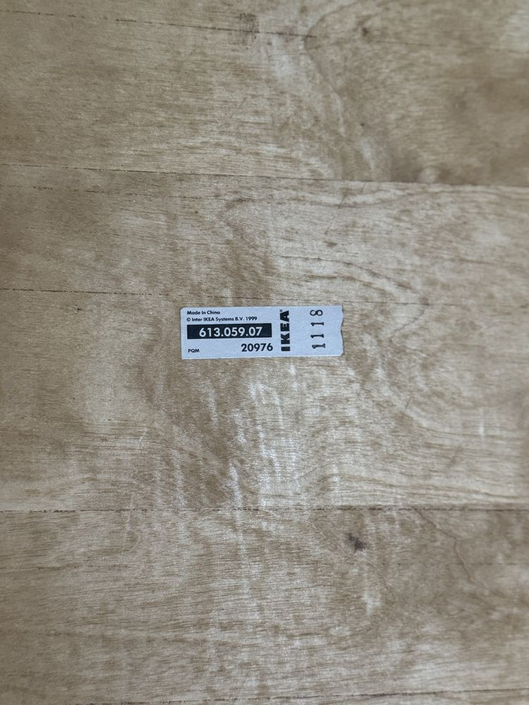 Pousa pés - IKEA