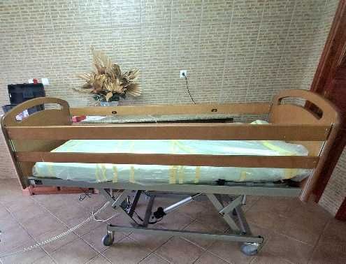 Cama eléctrica articulada