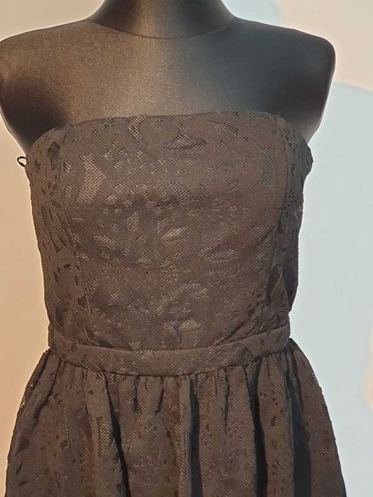 150 Koronkowa sukienka koktajlowa Naf Naf r.40