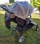 Sprzedam wózek spacerowke bardzo lekki City Mini by Baby Jogger