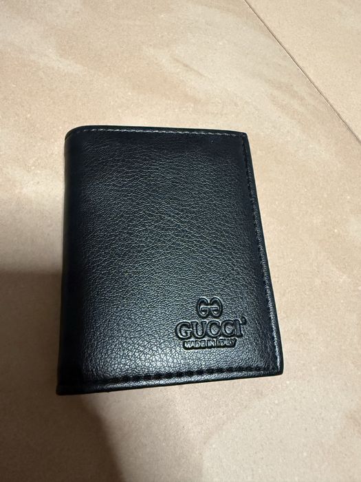 Czarny portfel meski Gucci