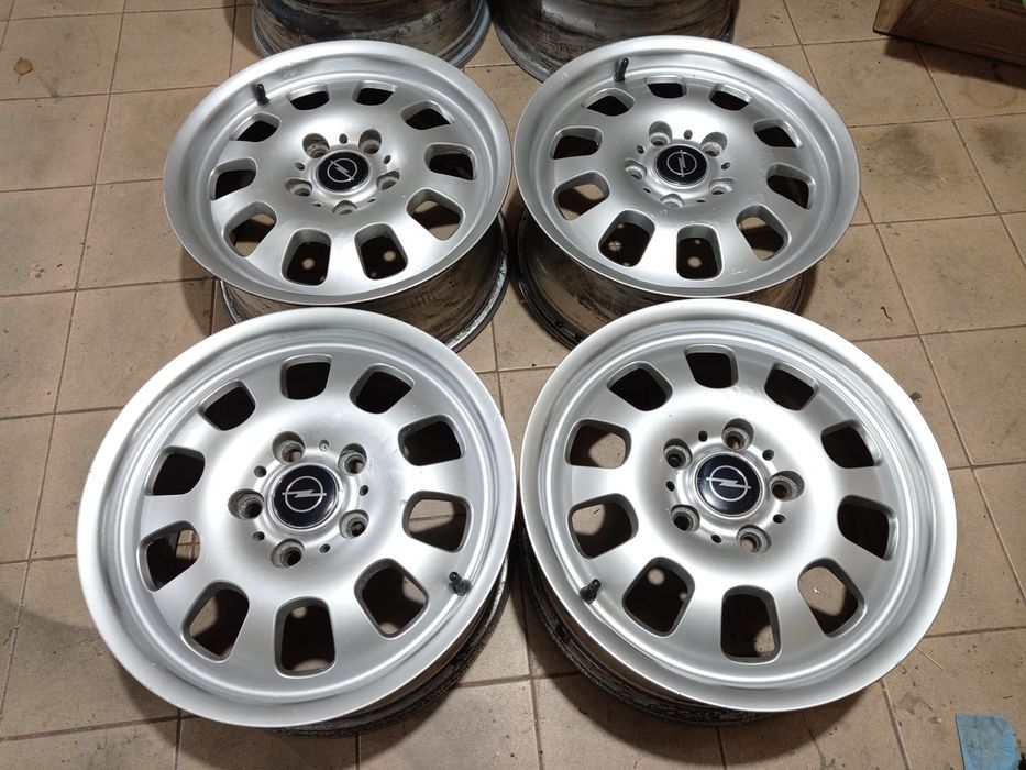 Диски 16" Рено Трафік Опель Віваро. 5*118.