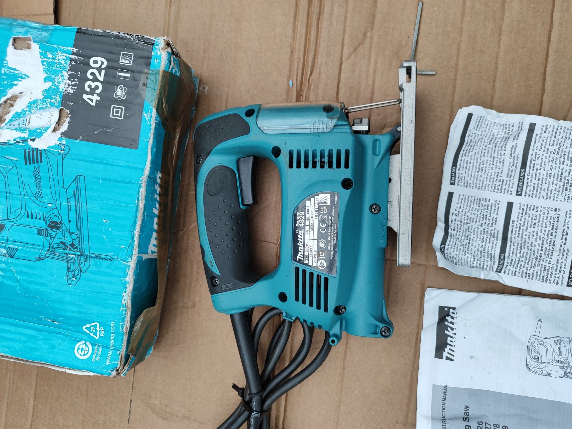 Wyrzynarka sieciowa Makita 450wat