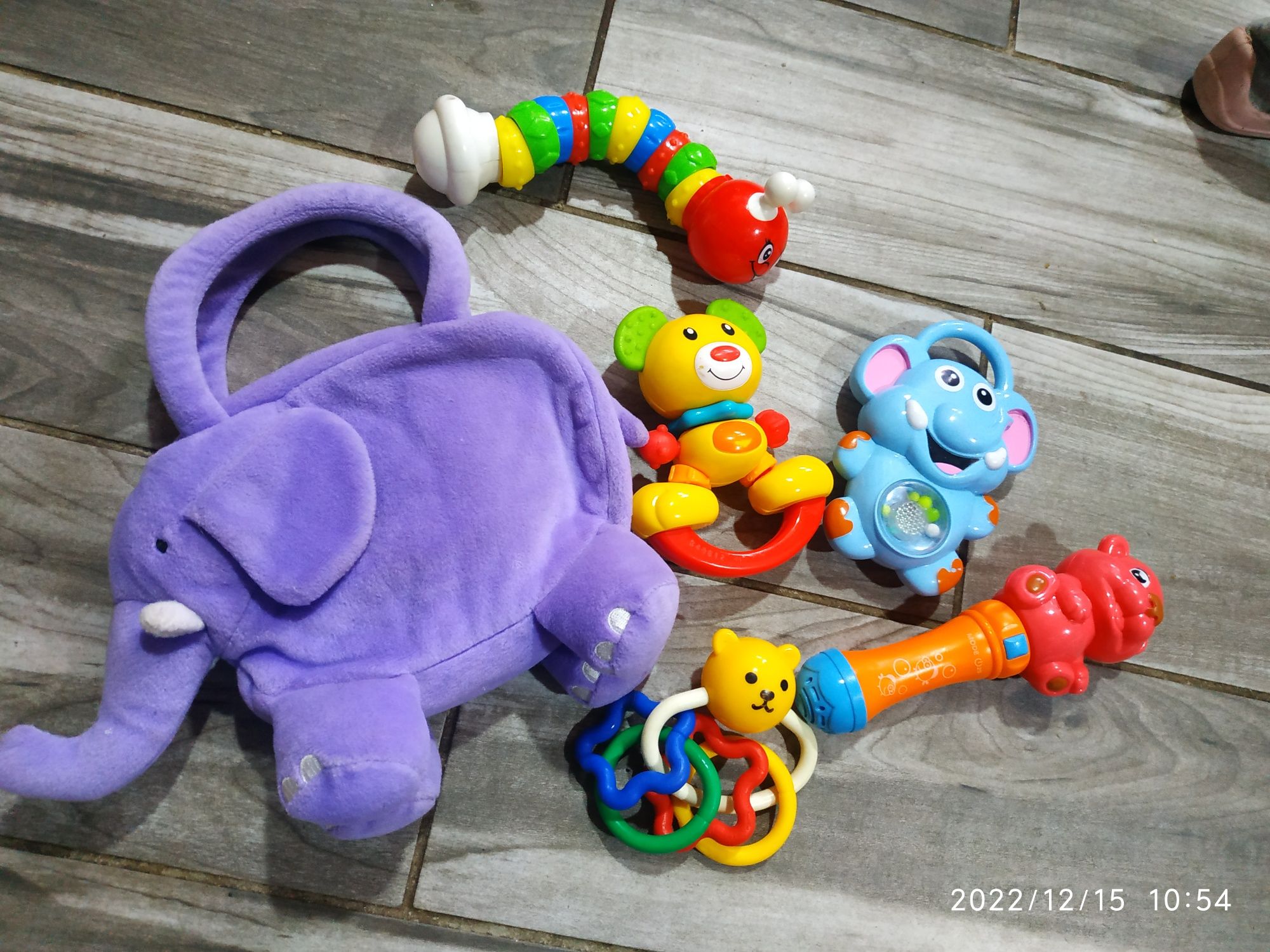 Набор игрушек и сумочка