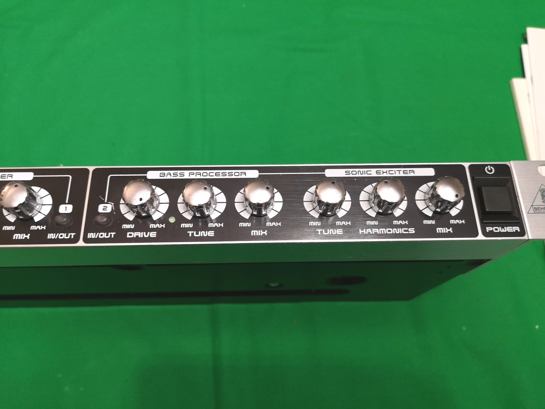 BEHRINGER Sonic Exciter SX3040