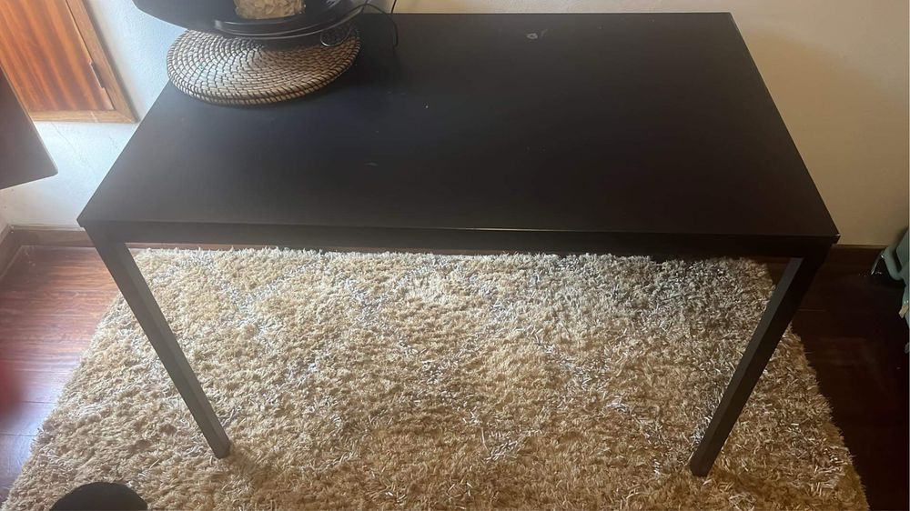 Mesa de 4 pessoas