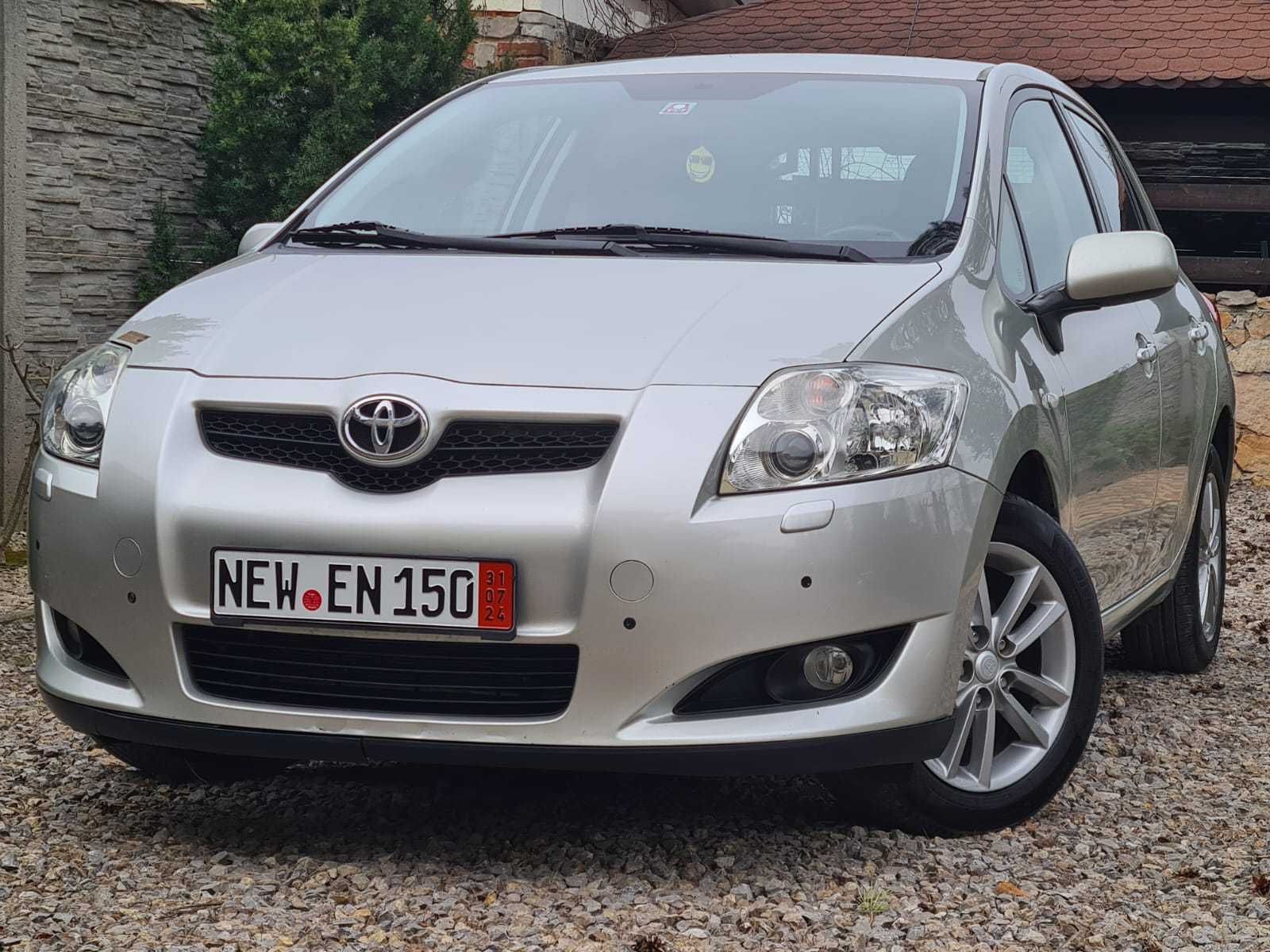 Toyota Auris 1.6 VVT-i 124 KM 2009r z Niemiec Klima 121 tys km