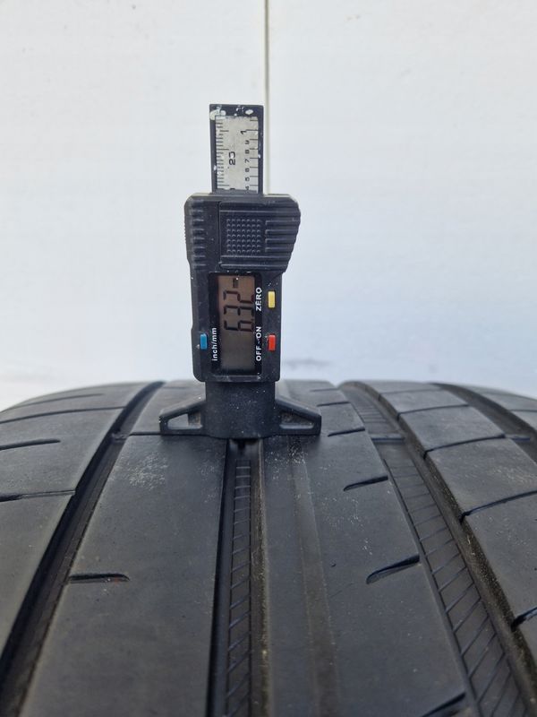 Opony Goodyear Eagle F1 Asymmetric 5/305/30r21/104y