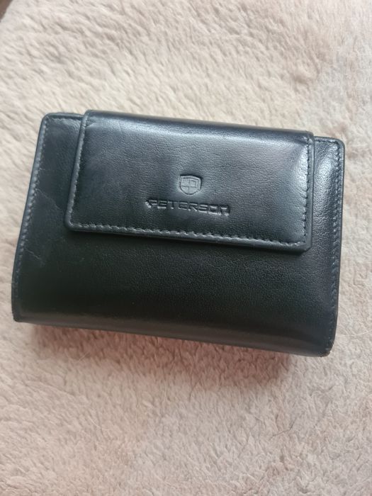 Portfel damski skórzany