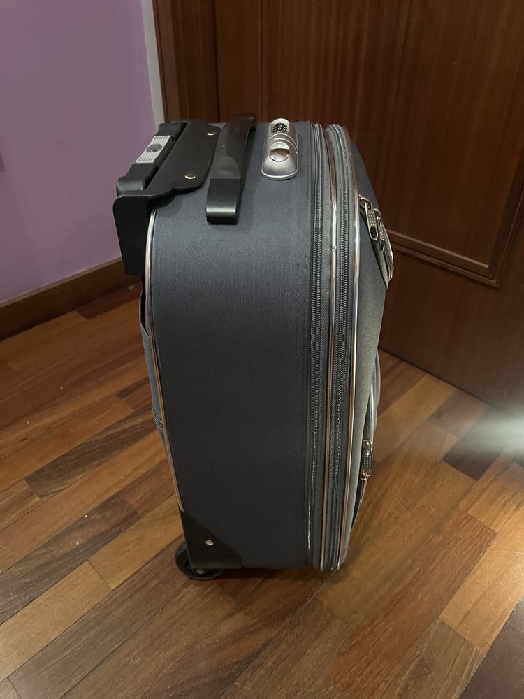 Mala de viagem Cinza