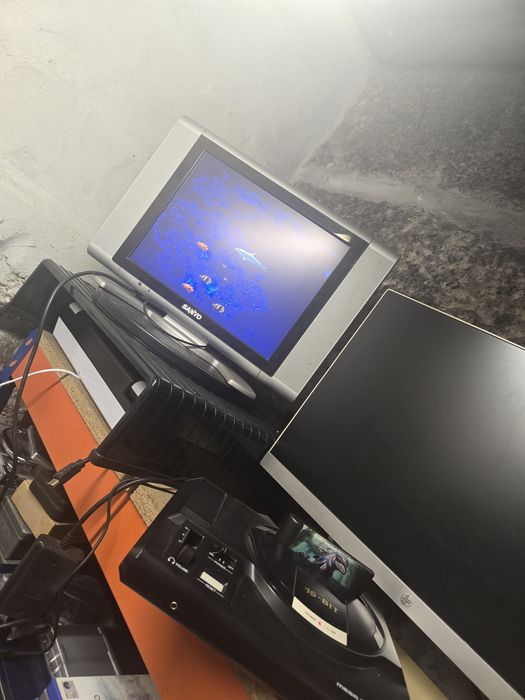 Mega Drive RGB + 2 Jogos