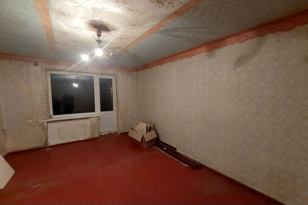 Продам квартиру в солоницевке (п.Пересечное)