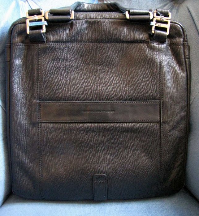 Итальянский деловой портфель Picuadro. Натуральная кожа. Черный