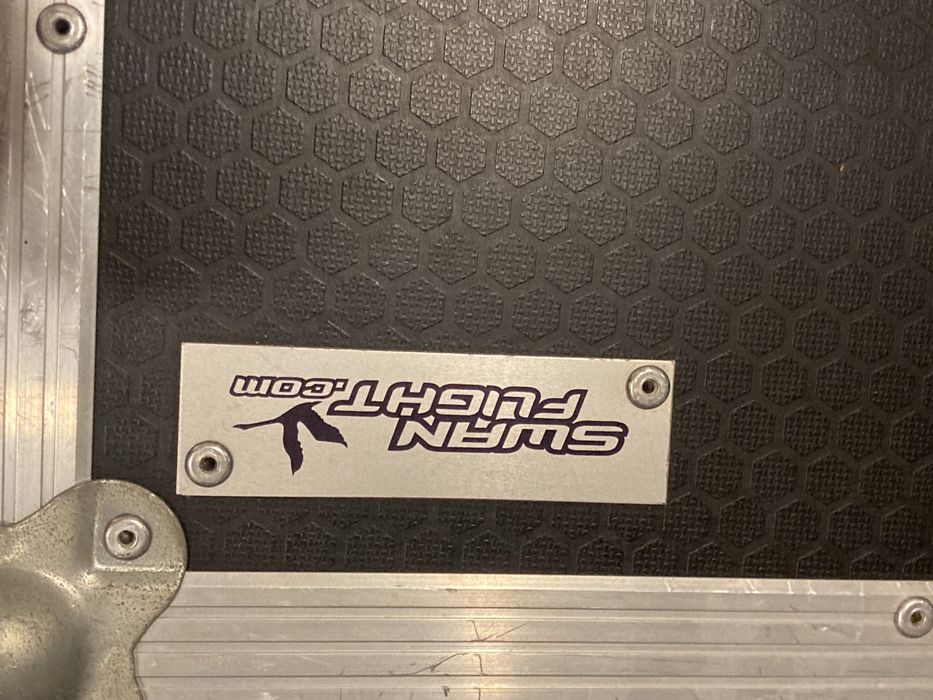 Flightcase/pedalboard - Swan Flight