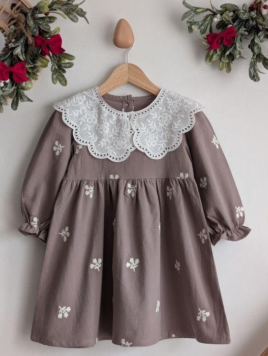 Brązowa sukienka 98 ażurowy kołnierzyk boho świąteczna vintage