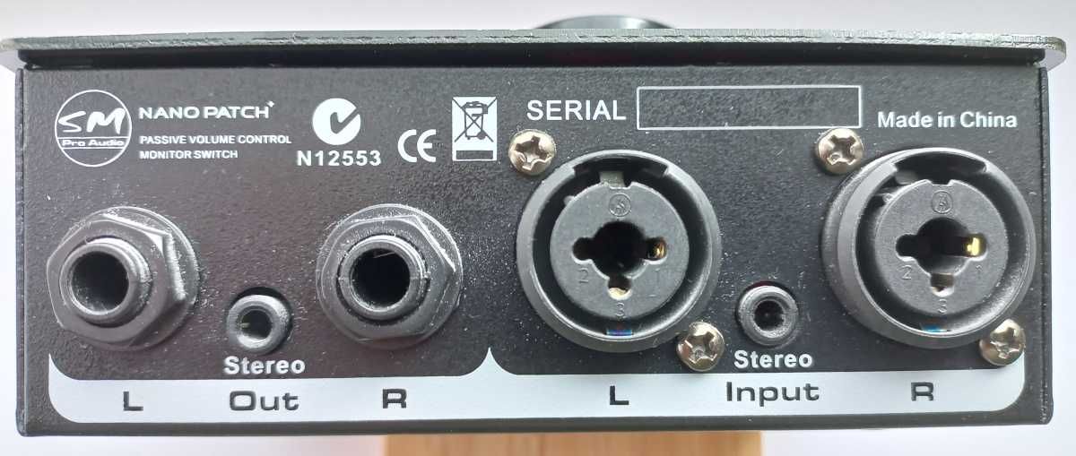 Niższa cena - Kontroler monitorów Nano Patch SM Pro Audio