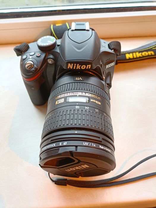 Дзеркалка Nikon D3200, як нова!