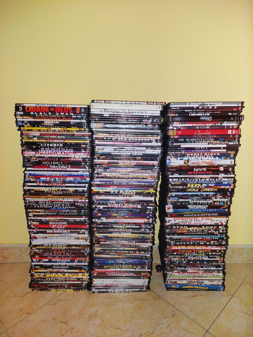 Lote com 300 Filmes DVD