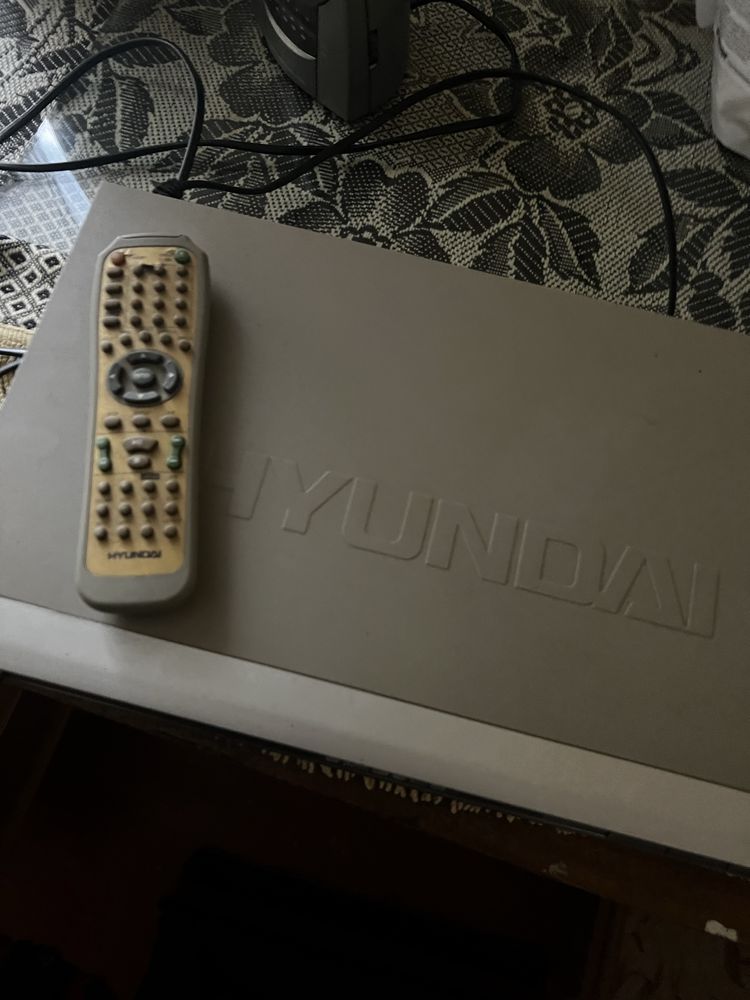 DVD плеєр hyundai