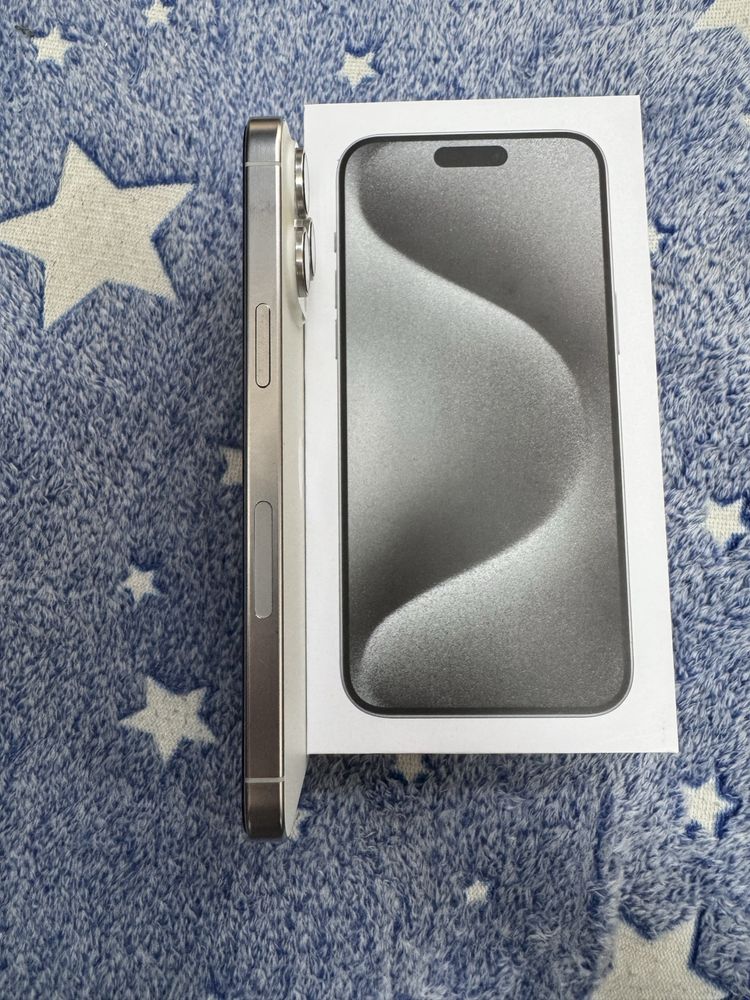 Продам Iphone 15 Pro Max White  Titanium/256GB
