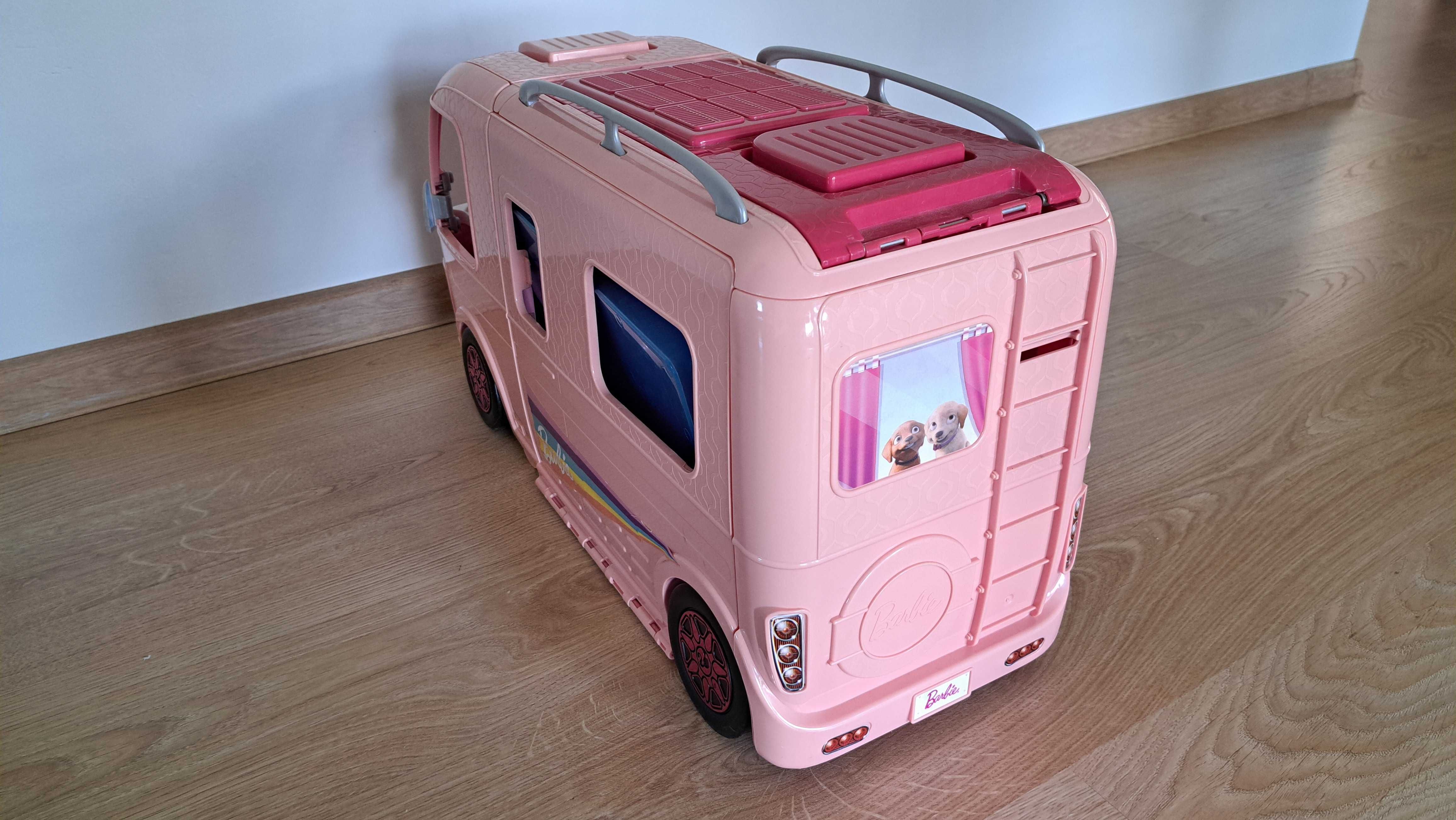 Kamper dla lalki Barbie