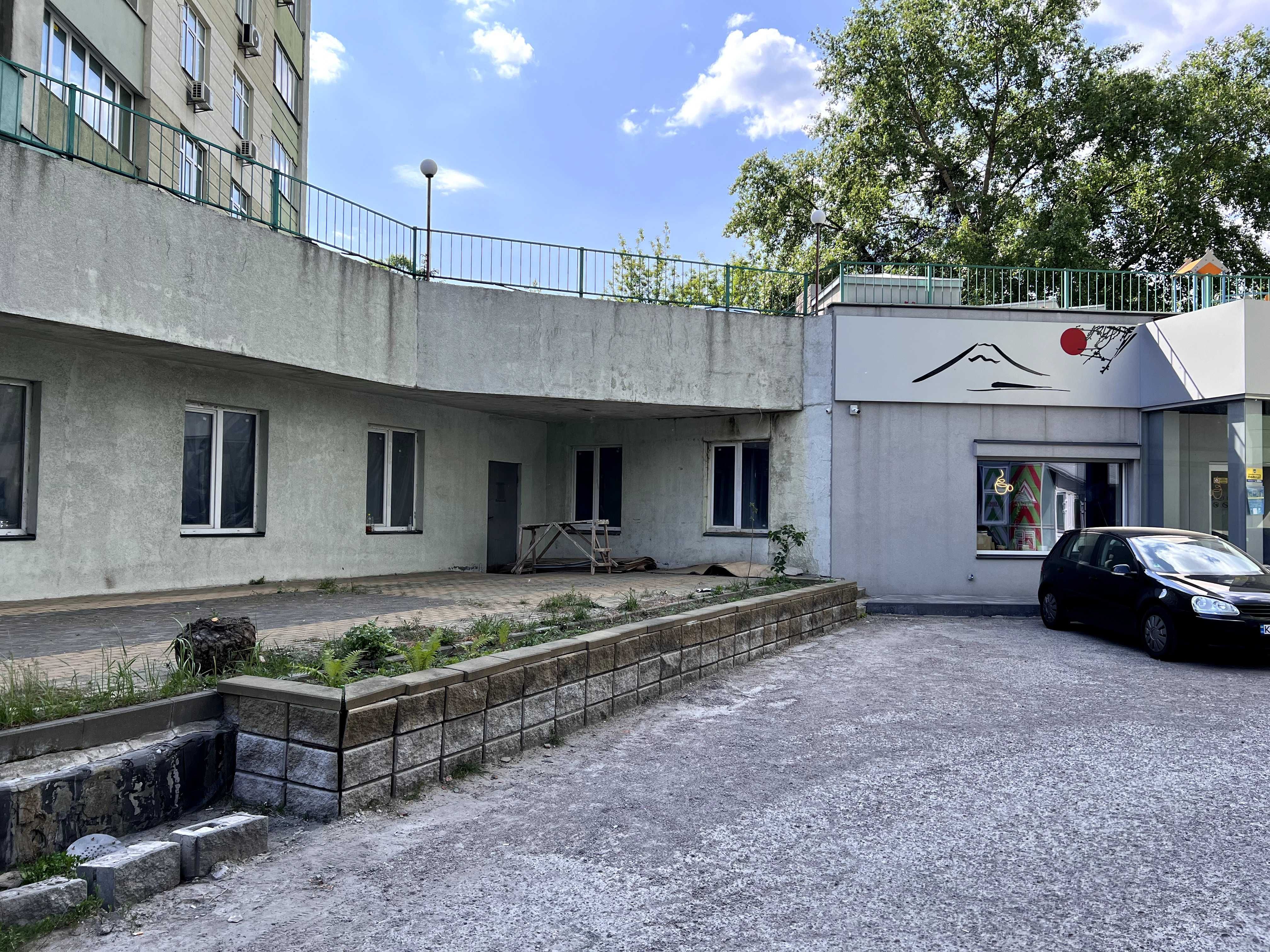 Приміщення 510м Валерія Лобановського біля ТЦ Новус, Севастопольска пл