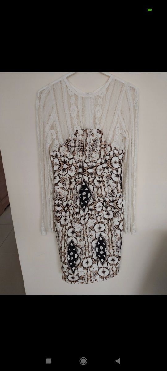 Świetna sukienka szyta na materiale Just Cavalli 36