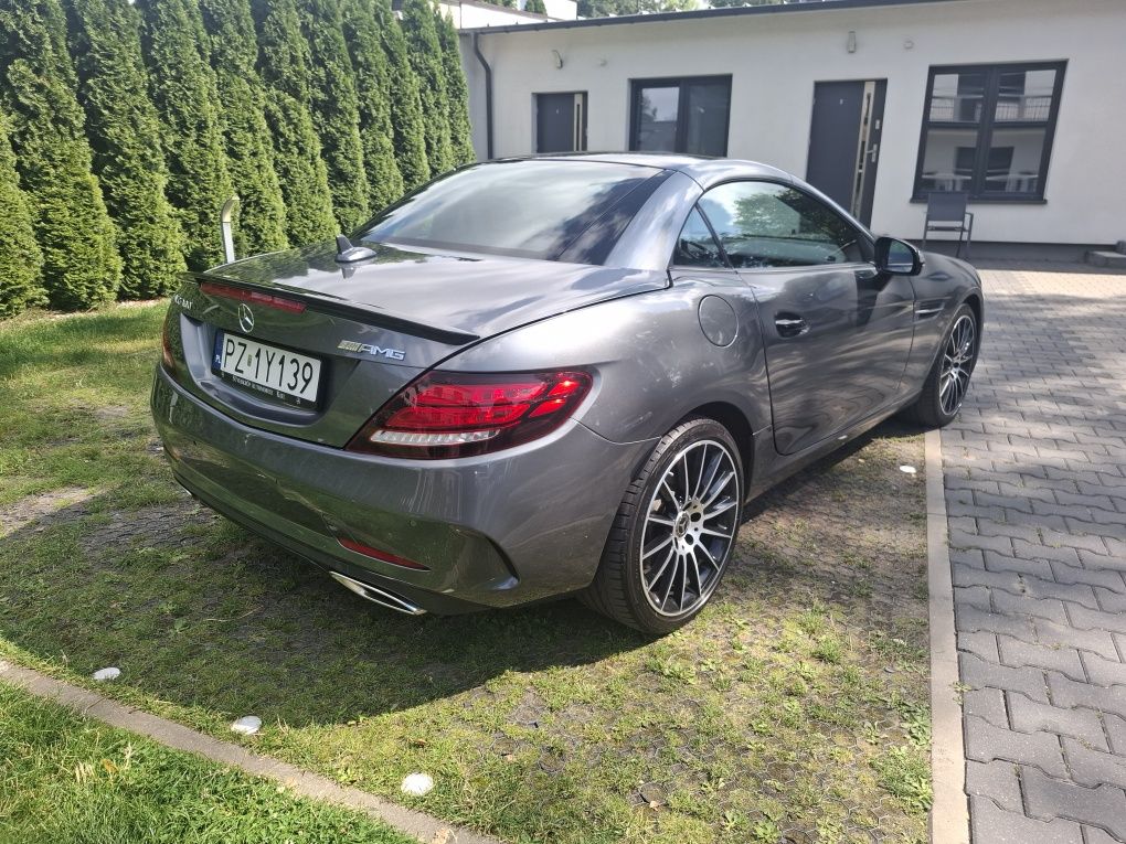 Mercedes SLC 300 AMG