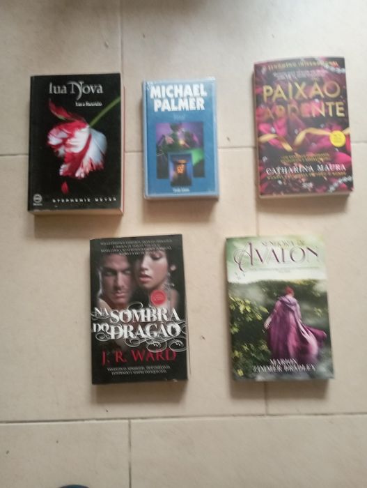 Livros novos e usados a bom preço.