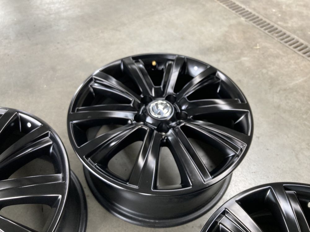 Nowe oryginalne felgi vw multivan caravelle 18 cali 5x120 et45
