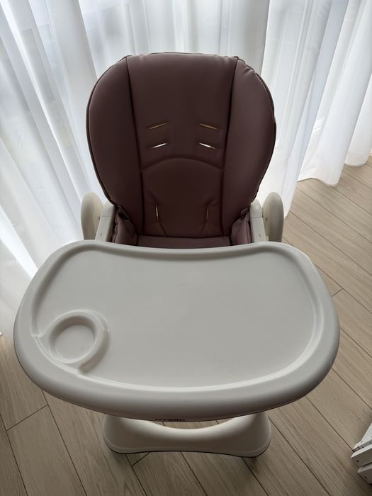 Стульчик для кормления Carrello