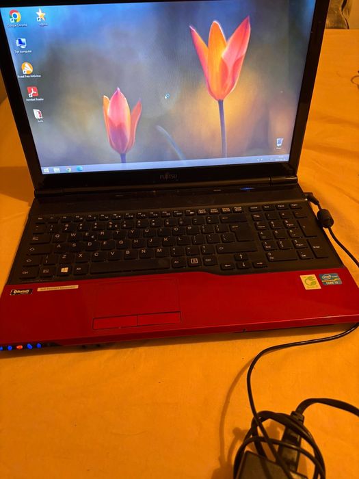 Laptop Fujitsu AH532 i3-2328M sprawny