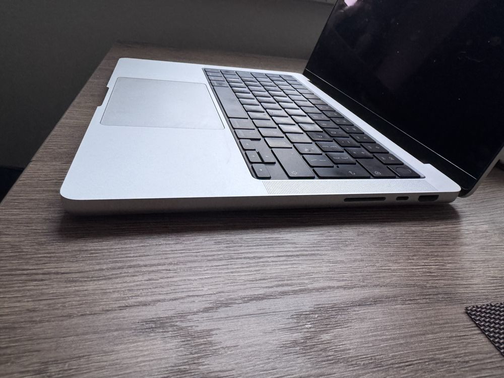 Apple MacBook M1 Pro 14’ 2021, 16GB RAM, 512GB SSD Okazja!