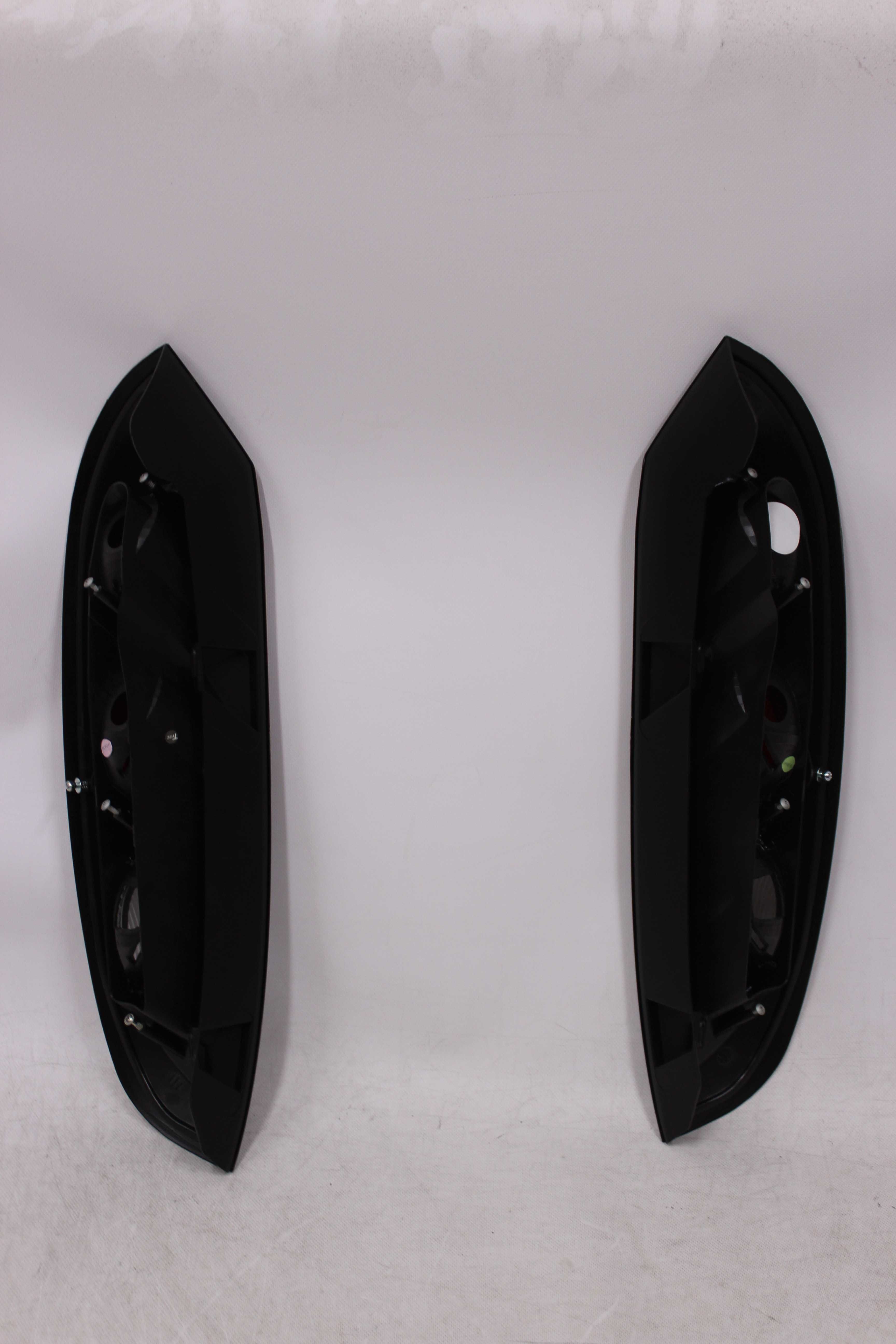 Lampy światła tył tylne OPEL CORSA C III 00-06 TUNING Black SMOKE NOWE