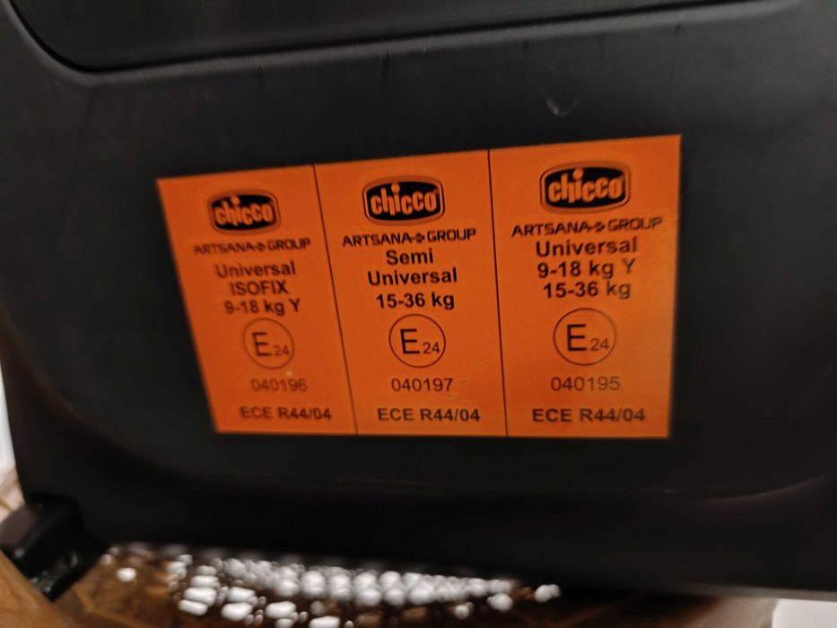 Cadeira Isofix Auto Grupo I, II, III - CHICCO