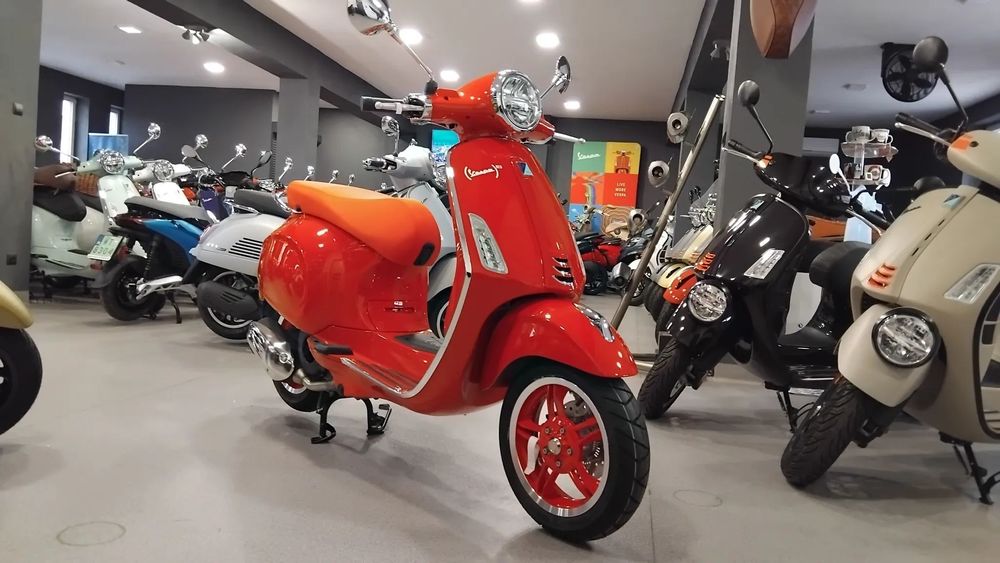 Vespa Primavera PRIMAVERA 125 ABS, RED! Salon Scooteria! OD RĘKI! 2024