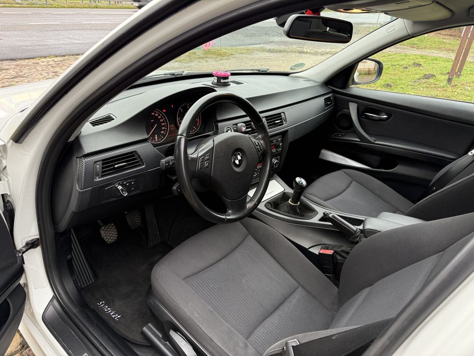 BMW E90 316D Alpine Weiss