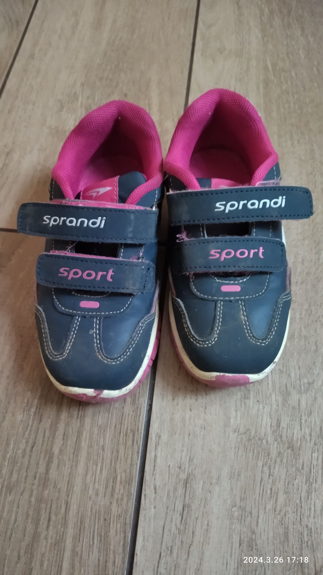 Buty sportowe sprandi dziewczęce 28