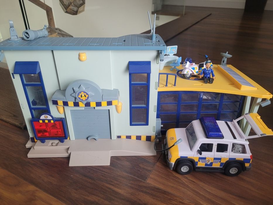 Komisariat policji Strazak Sam