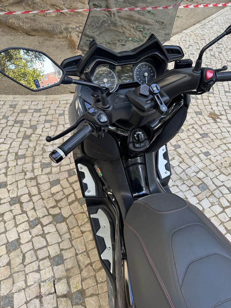 Yamaha Xmax 125 - Nov 2022