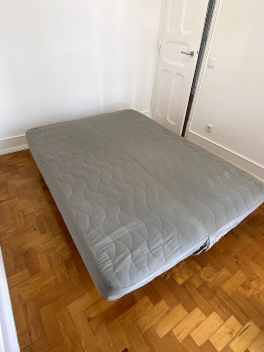 Sofá-cama IKEA - impecável e pouco usado!
